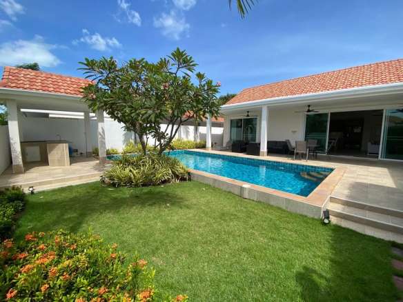 Spacious modern living room interior