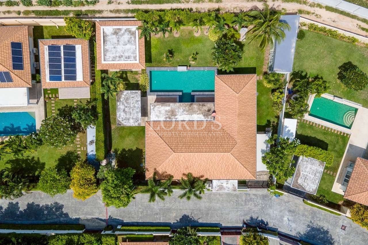 Aerial view of a luxurious villa.