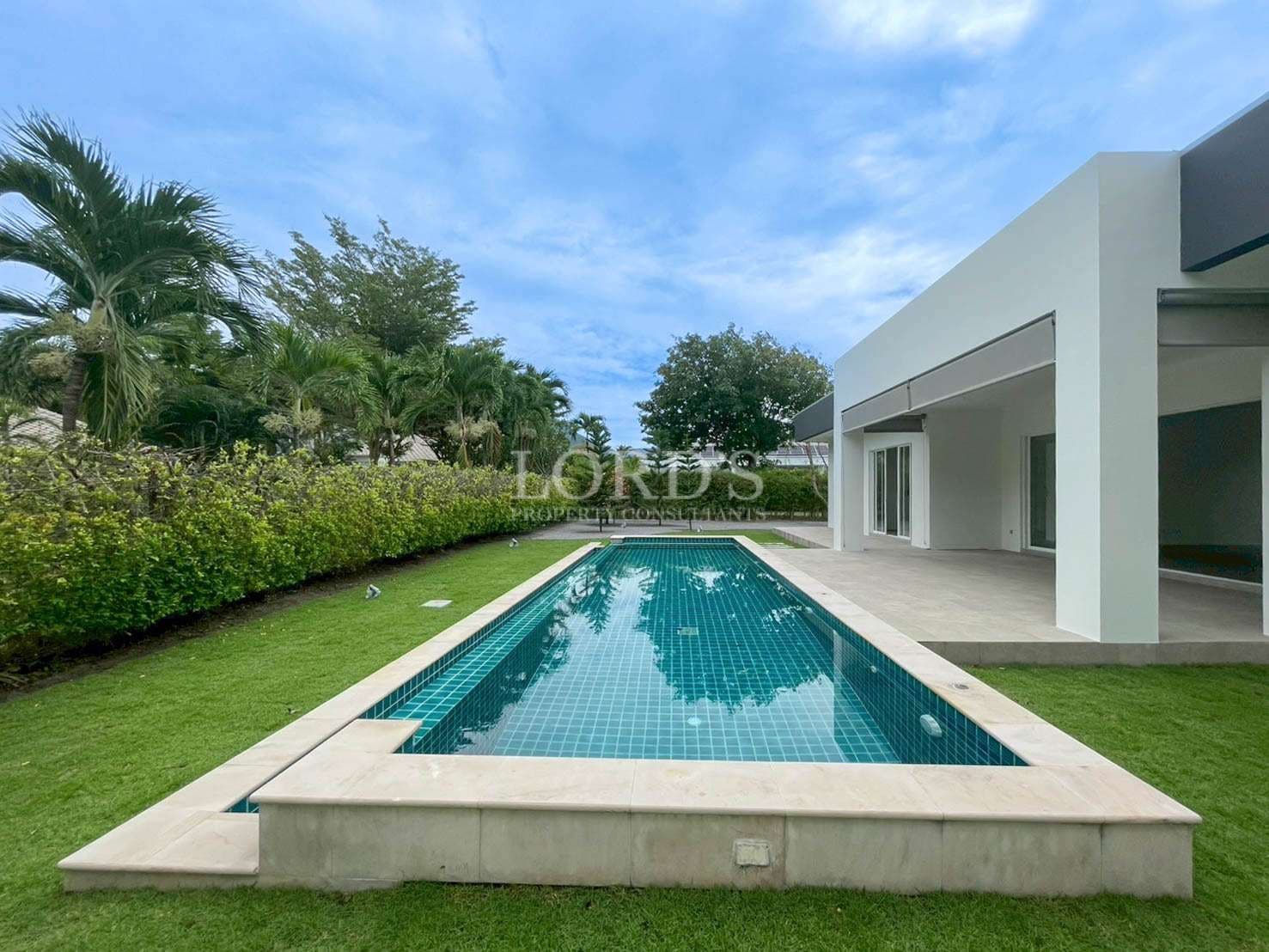 Modern villa with swimming pool