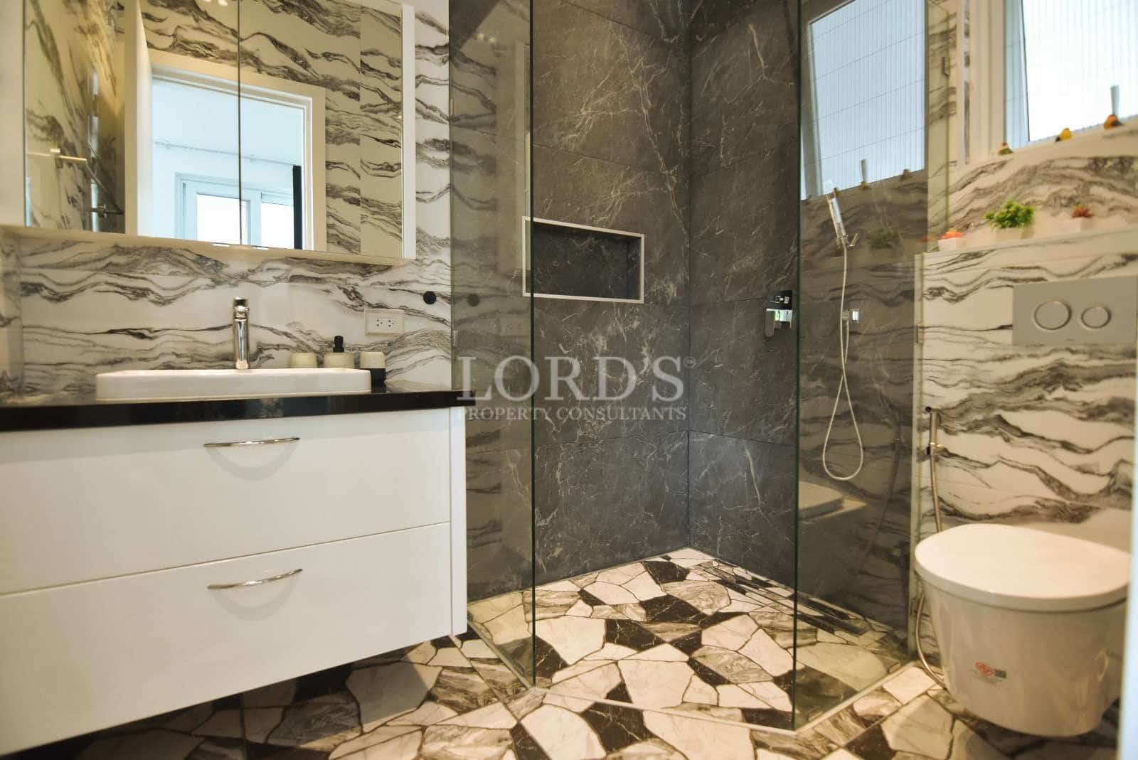 Modern bathroom with stylish design