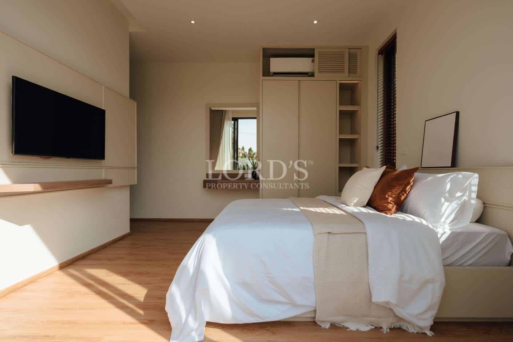 Modern dressing area with desk