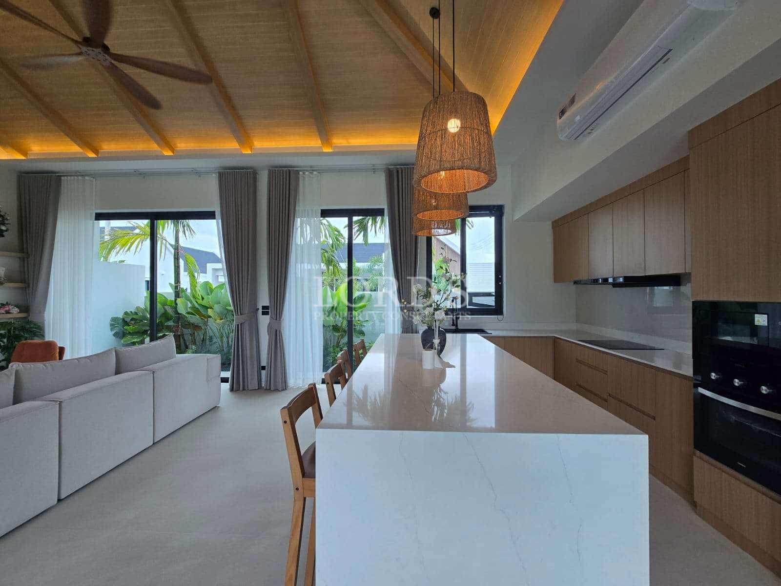 Modern kitchen with tropical decor