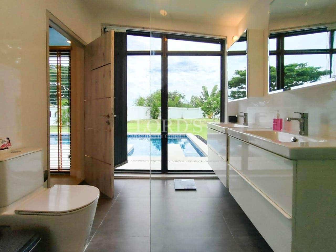 Modern bathroom with outdoor view