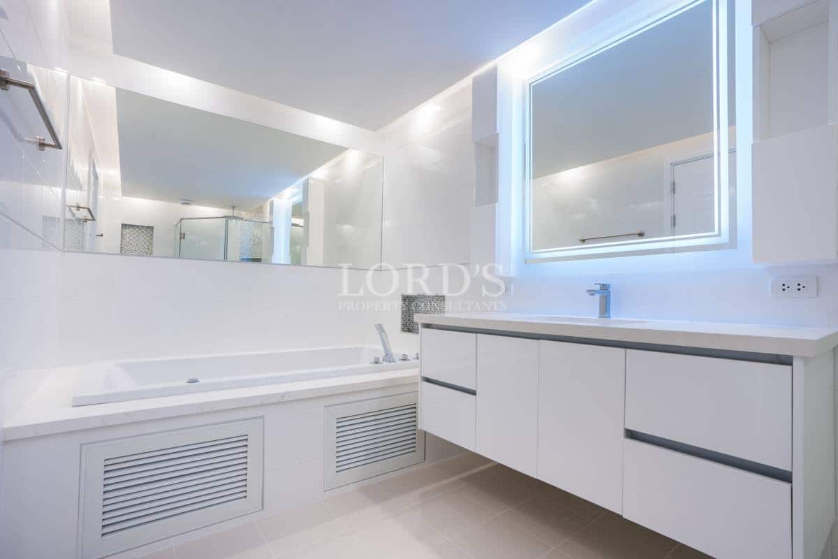 Modern bathroom with sleek design