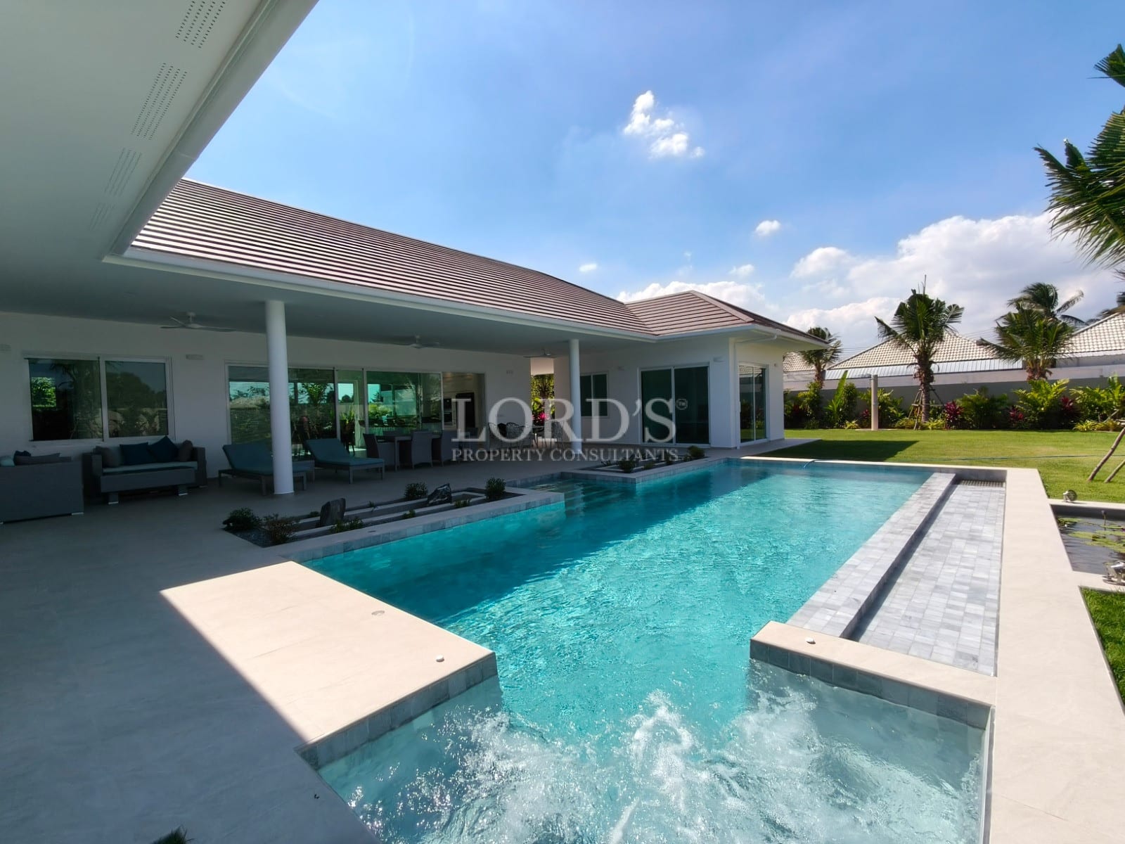 Modern villa with pool and garden